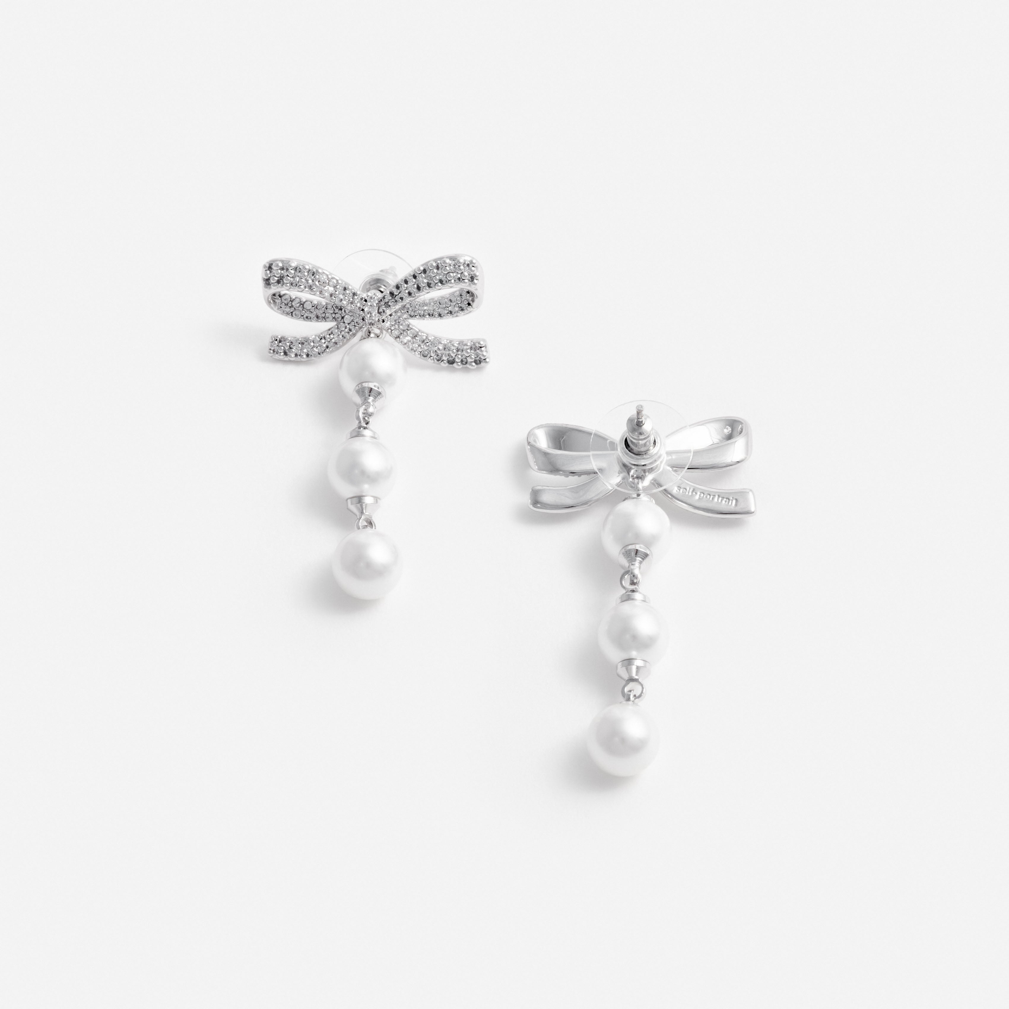 Bow Tiered Pearl Earrings