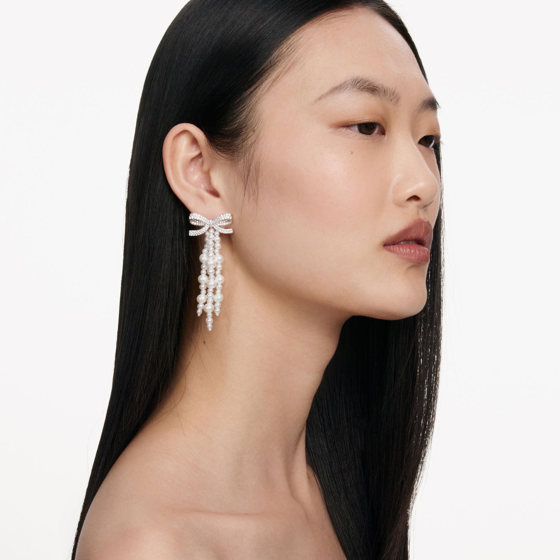 Bow Pearl Waterfall Earrings