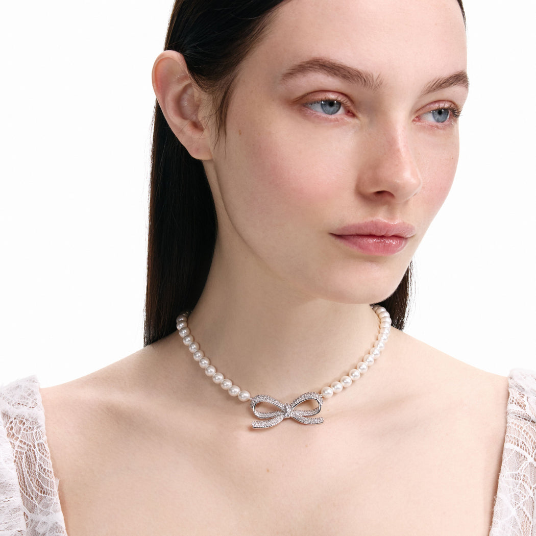Pearl Bow Necklace