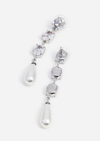 Tiered Crystal Pearl Droplet Earrings