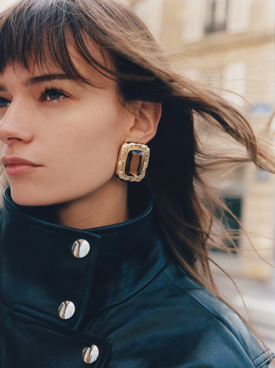 Mottled Gold Amber Earrings